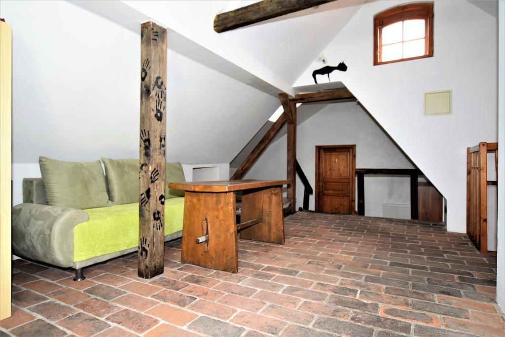 Travel Hostel Cesky Krumlov Exterior photo